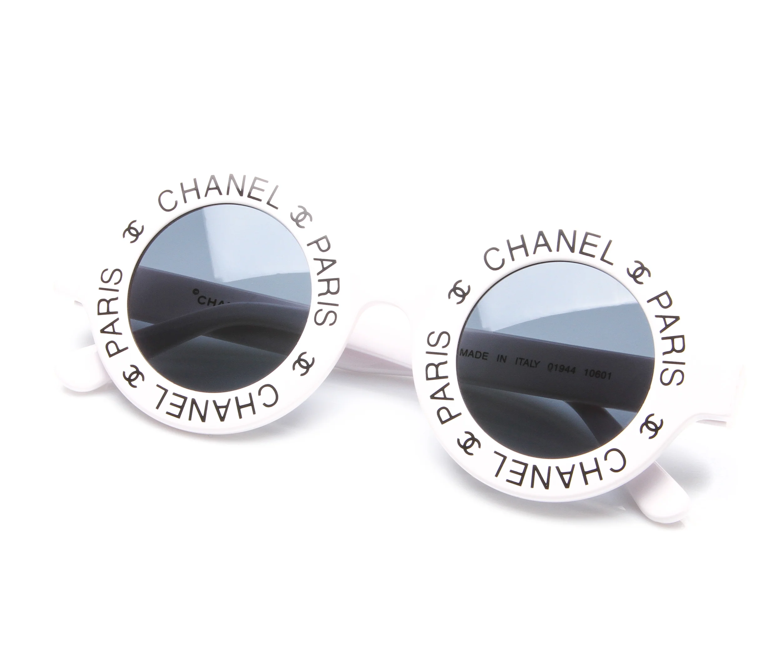 Chanel 01944 10601