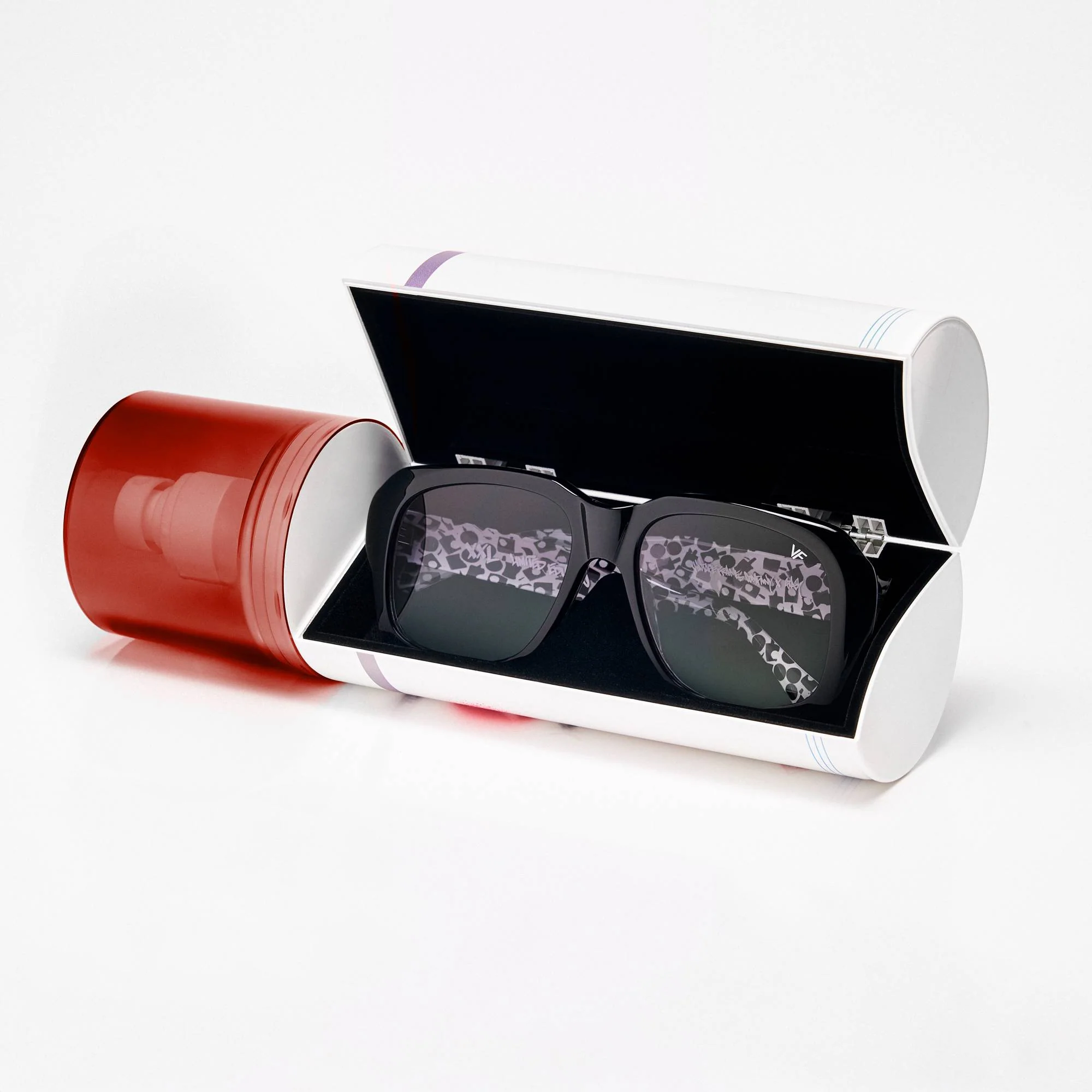 Vintage Frames x Stash Trilogy: XXL Limited Edition - Image 6