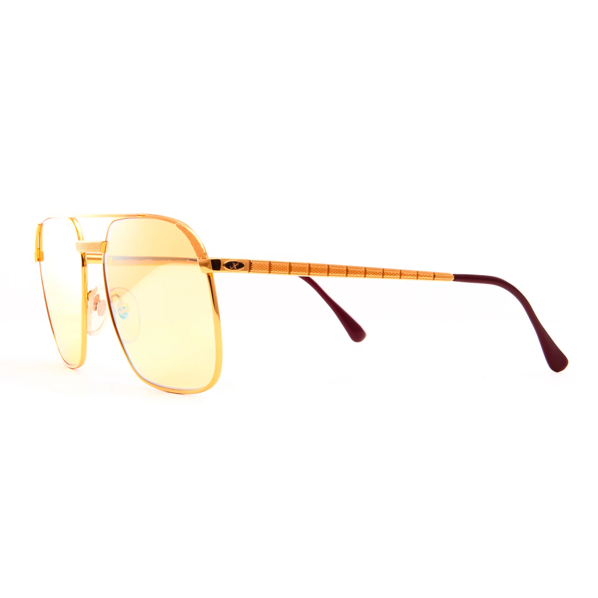 Vintage Hilton Class 10 995 24KT - Image 3