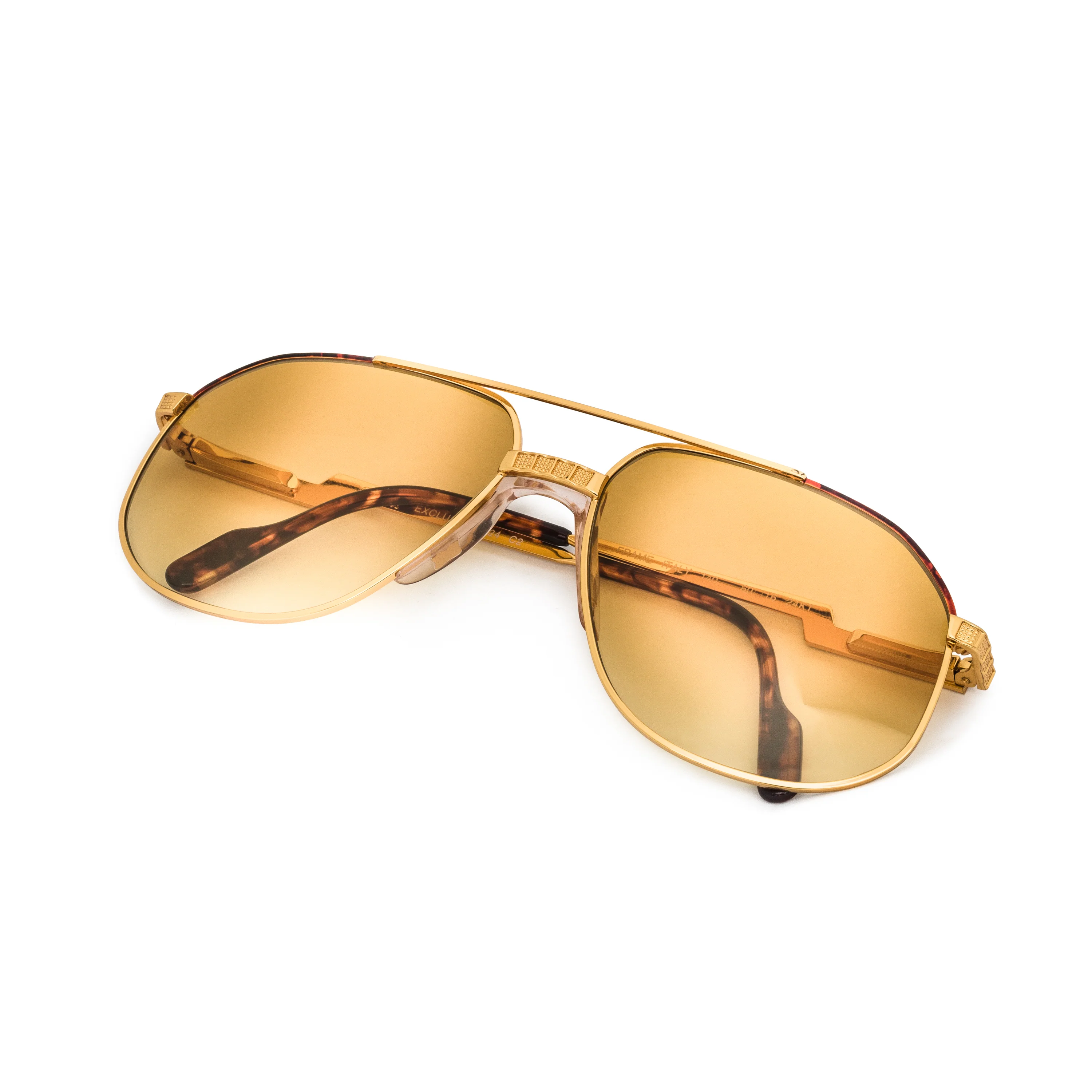 Vintage Hilton Exclusive 024 C2 24KT