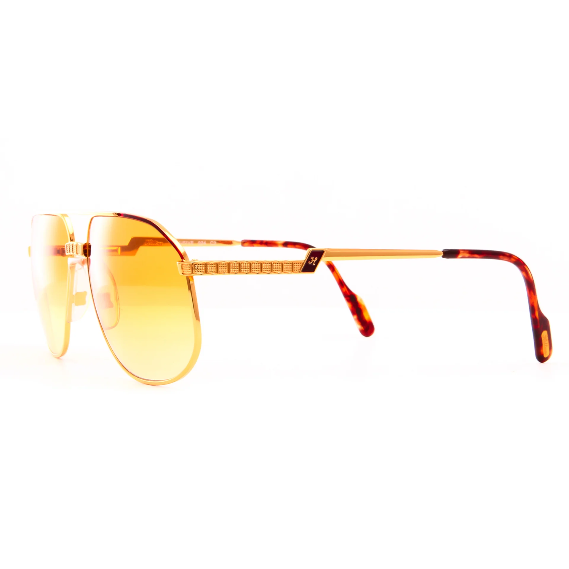 Vintage Hilton Exclusive 024 C2 24KT - Image 3