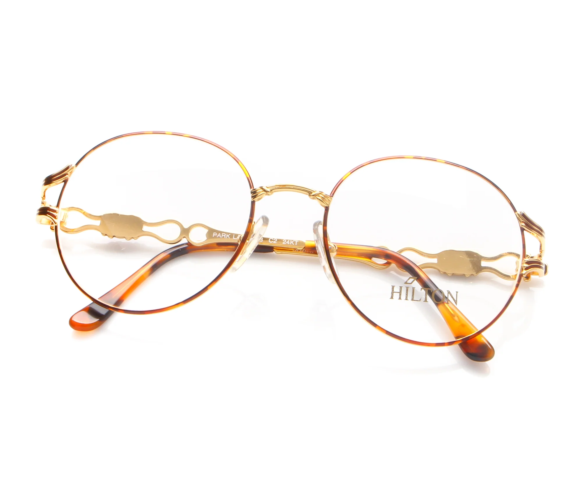 Vintage Hilton Parklane 103 C2 24KT