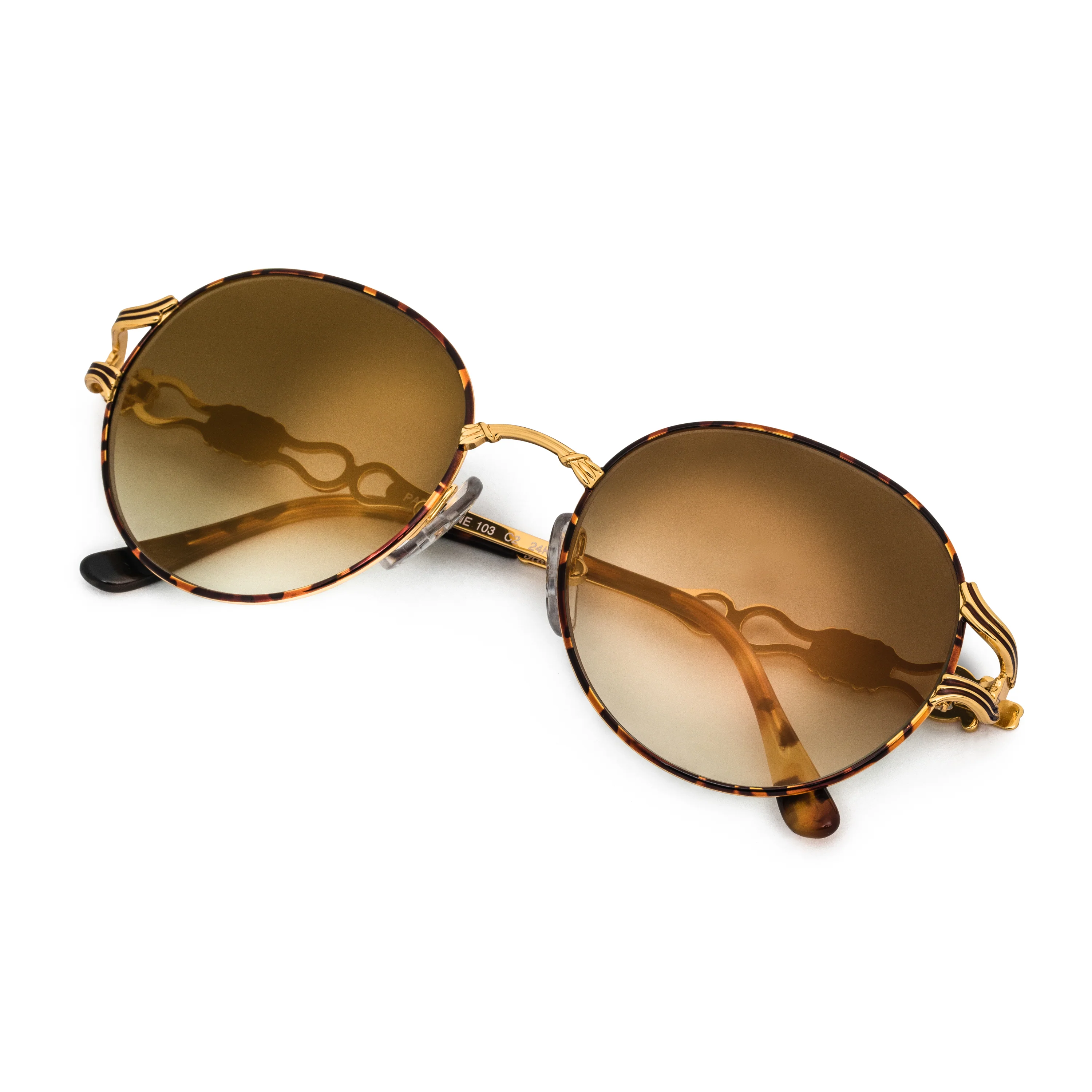 Vintage Hilton Parklane 103 C2 24KT